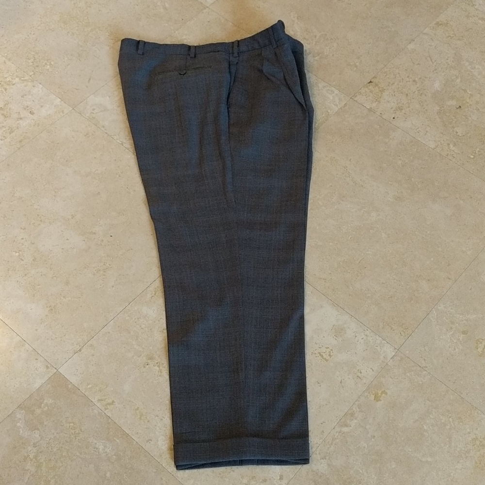 Linea Naturale Luxe Gray 38W Dress Pants